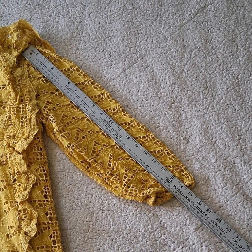 Anthropologie chic lace